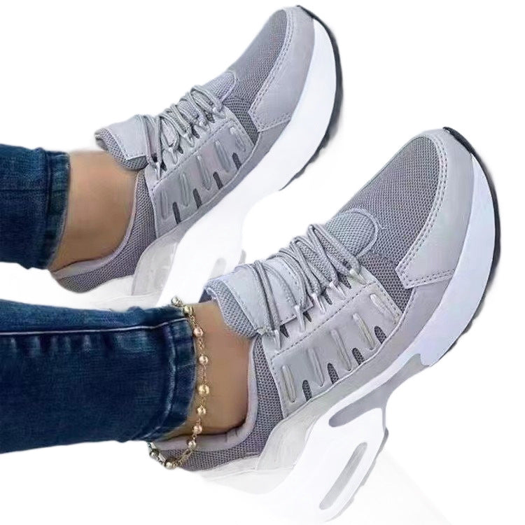 Damen Sportliche Sneakers mit glänzenden Akzenten EB