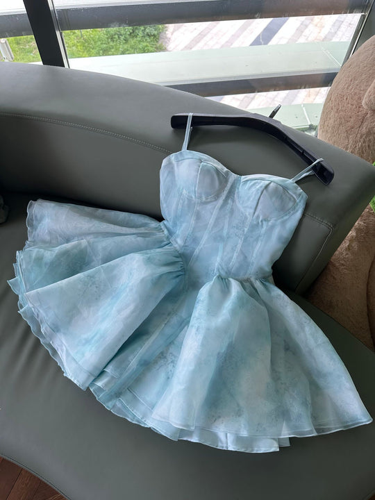 Damen Cocktailkleid mit trägerlosem Oberteil und schwingendem Tüllrock EB