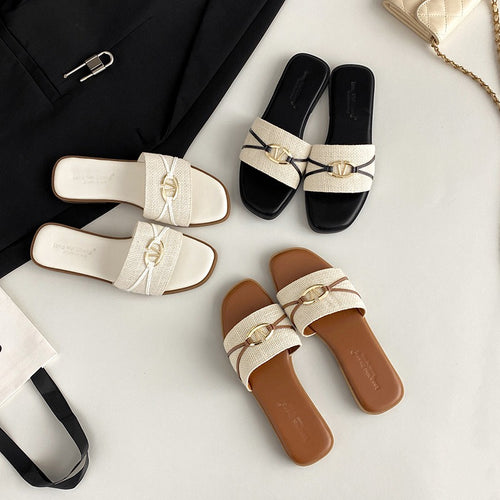 Damen modische Riemensandalen mit dekorativem Goldakzent und komfortablem Fußbett EB