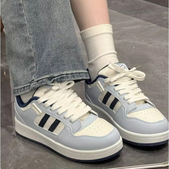 Damen Sneakers mit atmungsaktivem Obermaterial und klassischem Design EB