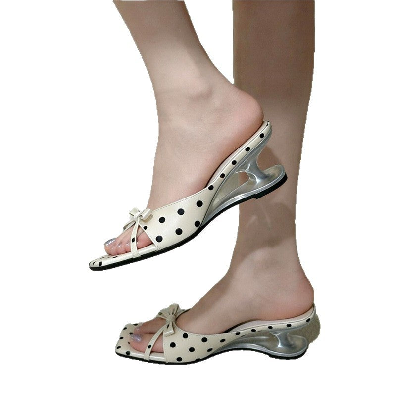 Damen elegante Slip-On Sandalen mit dekorativen Punkten EB