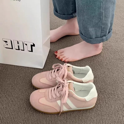 Damen Sneakers mit innovativem Design und atmungsaktiver Oberflächenstruktur EB