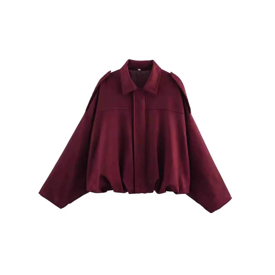 Damen Kurzjacke im Oversize‑Schnitt mit Ballon Saum und Schulterklappen EB