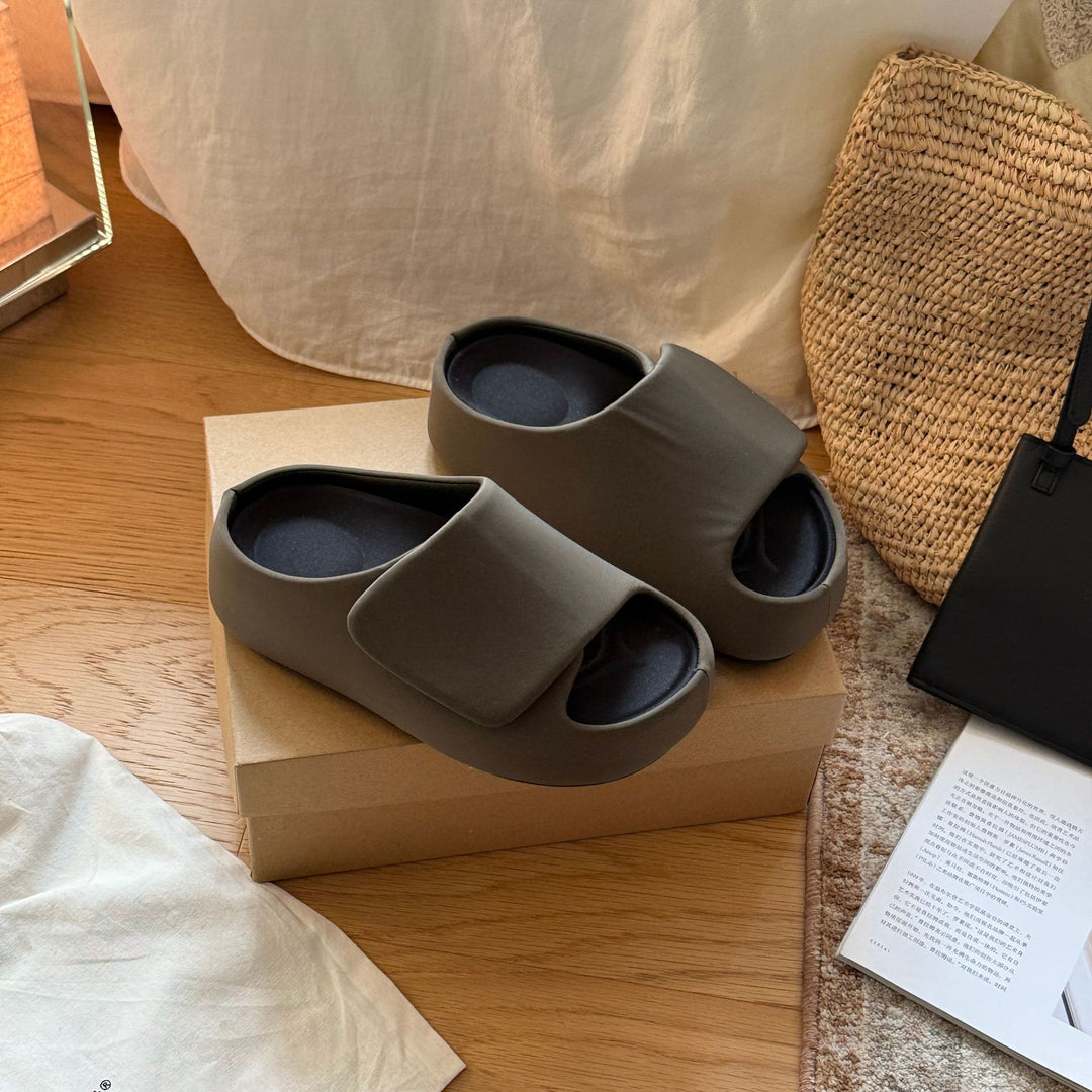 Damen Komfortable Clogs mit breitem Riemen und ergonomischem Fußbett EB