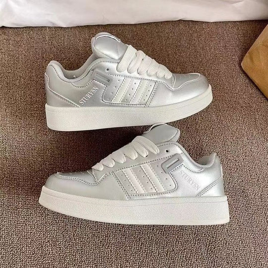 Damen Modische Sneaker mit schimmerndem Metallic-Obermaterial und gepolsterter Innensohle EB
