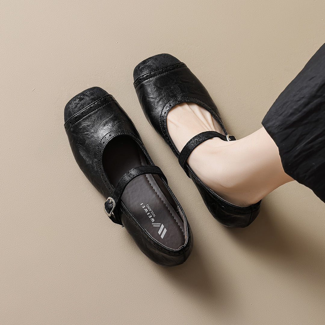 Damen Ballerinas mit hochwertigem Textil und verstellbarem Riemen EB