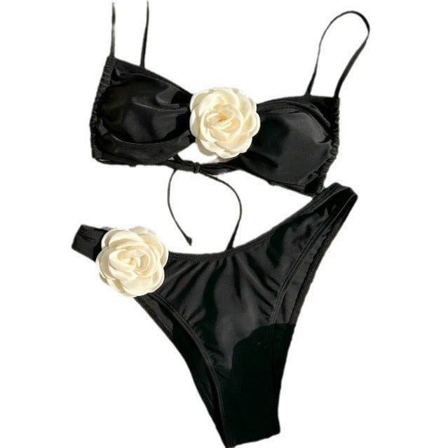 Damen Hochgeschlossener Bikini mit raffinierten Blumenapplikationen EB