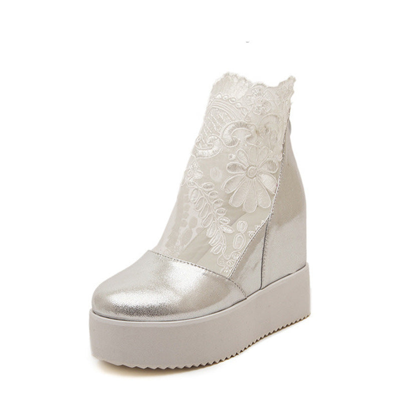 Damen Wedge-Pantoletten mit elegantem Spitzen-Design und transparenter Seite EB