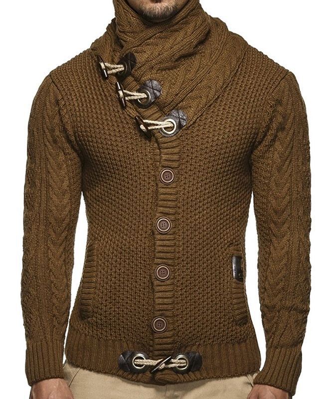 Herren gestrickter Cardigan mit hohem Kragen und modernen Holzknebel EB