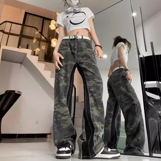 Damen Cargohose im modischen Camouflage-Design mit weiten Beinen und lässiger Passform EB