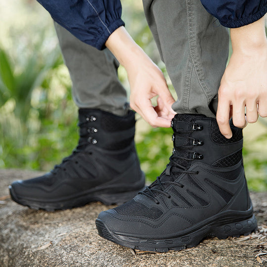 Herren Outdoor-Tactical Boots mit robuster Konstruktion und hohem Knöchelstütz EB
