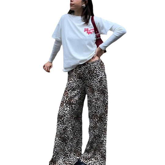 Damen Weite Leoprint-Hose aus fließendem Material EB