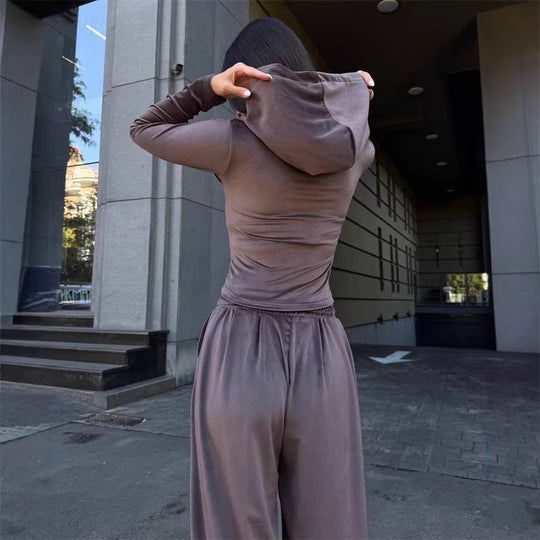Damen Lounge-Set mit taillierter Kapuzenjacke und extraweiter Palazzo-Jogginghose EB
