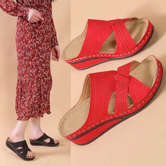 Damen Komfortable Wedge-Pantoletten mit elegantem Riemendesign EB