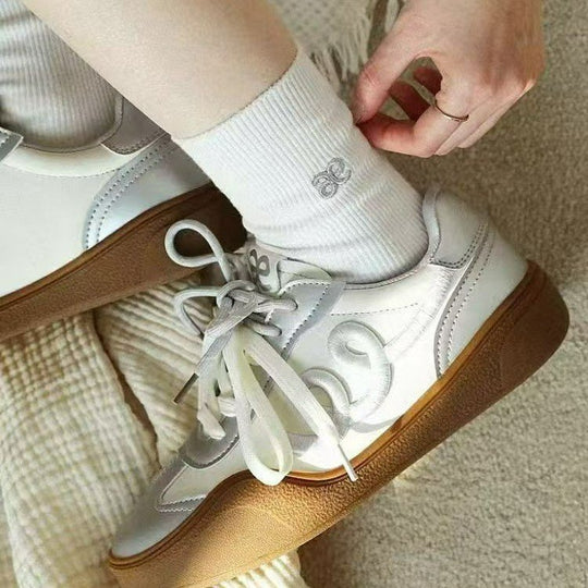 Damen modische Sneaker mit einzigartigem Schnürsystem und Komfortsohle EB