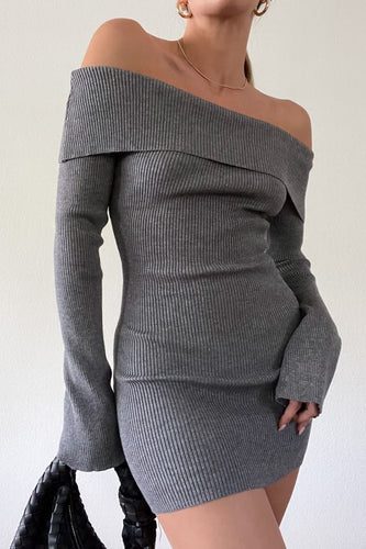 Damen figurbetontes, off-shoulder Strickkleid mit langen Ärmeln EB