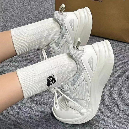 Damen Sportliche Sneakers mit atmungsaktiver Mesh-Oberfläche und stoßdämpfender Sohle EB