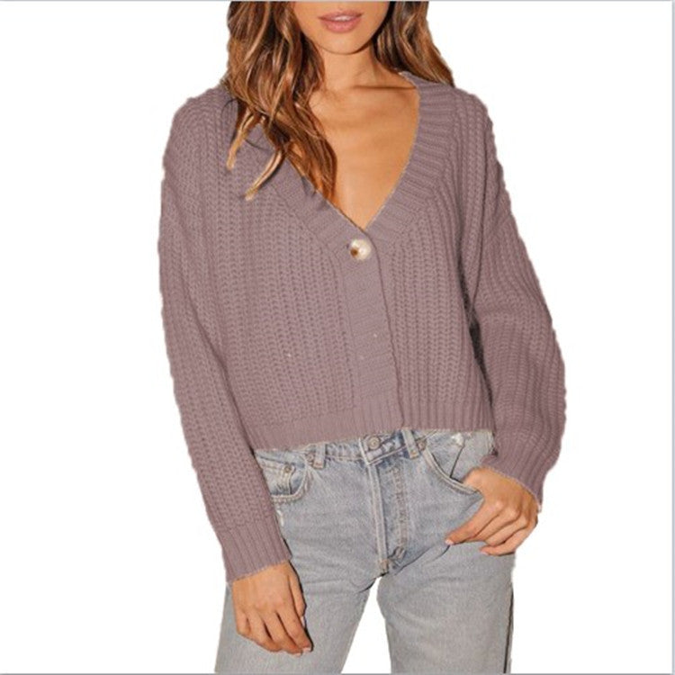 Damen Grobstrick-Cardigan mit tiefem V-Ausschnitt und dekorativen Knopfdetails EB