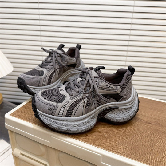 Damen Sportliche Lauf- und Freizeitschuhe mit atmungsaktiver Obermaterialstruktur und dämpfender Sohle EB
