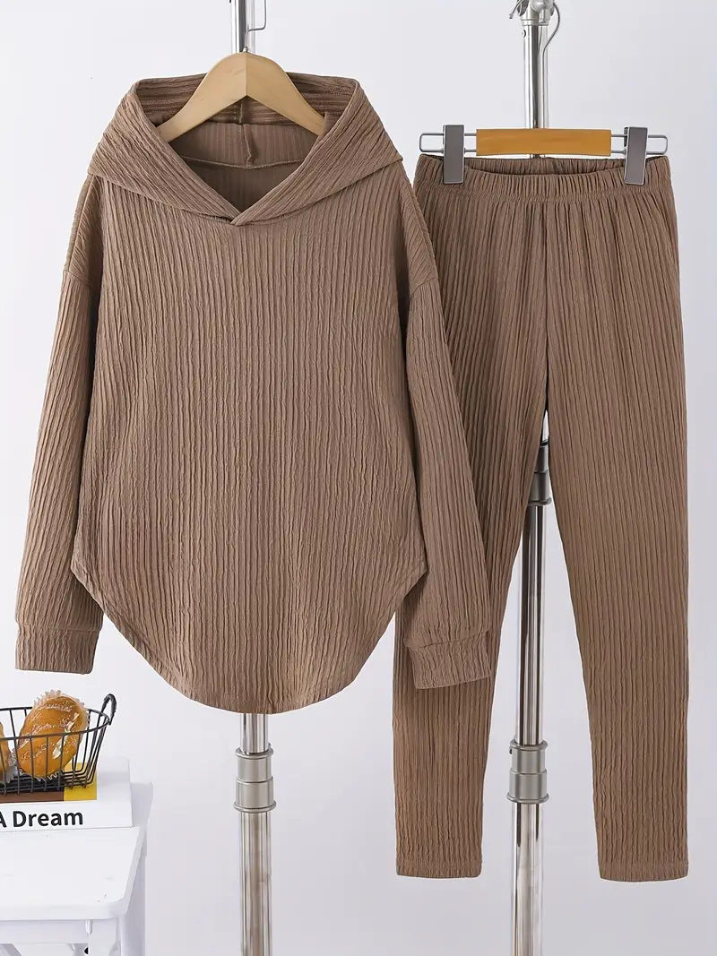 Damen lässiger Sweat-Pulli und -Hose Set mit strukturiertem Design EB