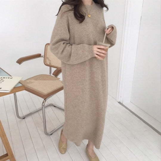 Damen gestricktes Oversized Kleid aus hochwertiger Wolle EB