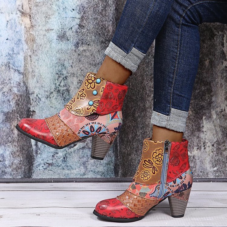 Damen Elegante Stiefeletten mit floralen Mustern und dekorativen Knöpfen EB