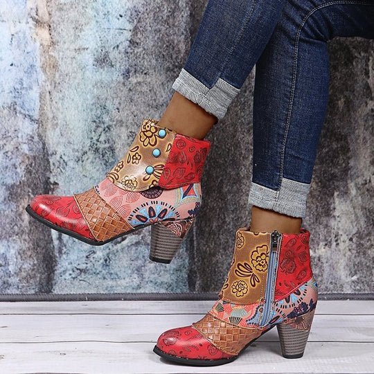 Damen Elegante Stiefeletten mit floralen Mustern und dekorativen Knöpfen EB