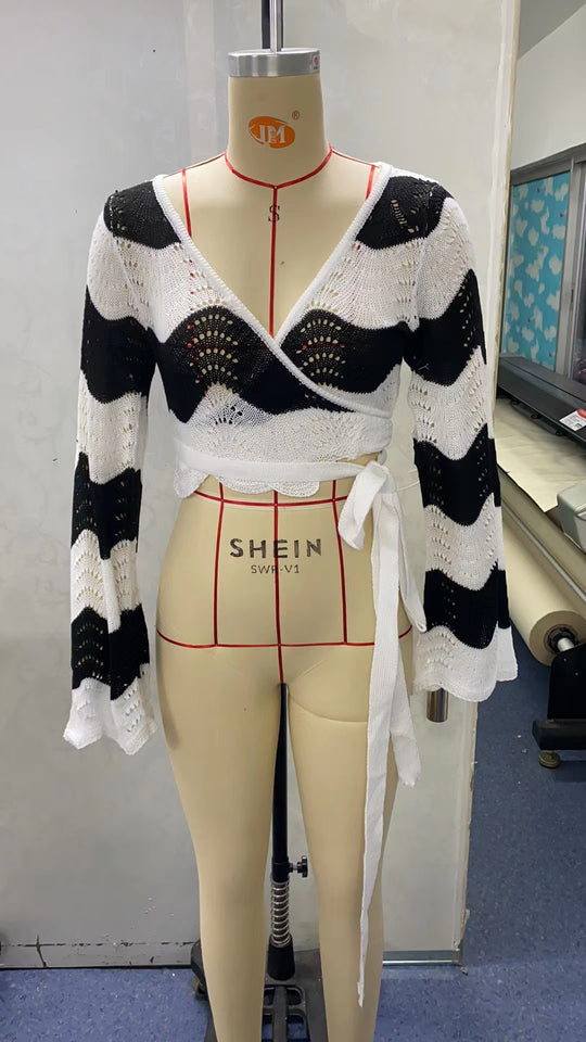 Damen gehäkeltes Crop-Top mit Bindebändern und lässigem Schnitt EB