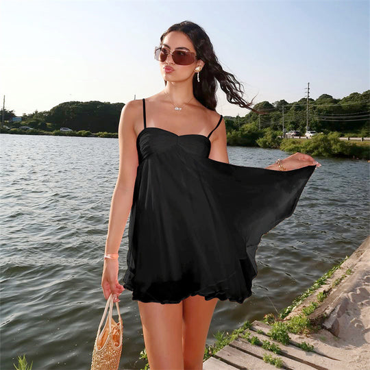 Damen Sommerliches Minikleid mit zarten Spaghettiträgern und schwingendem Rock EB