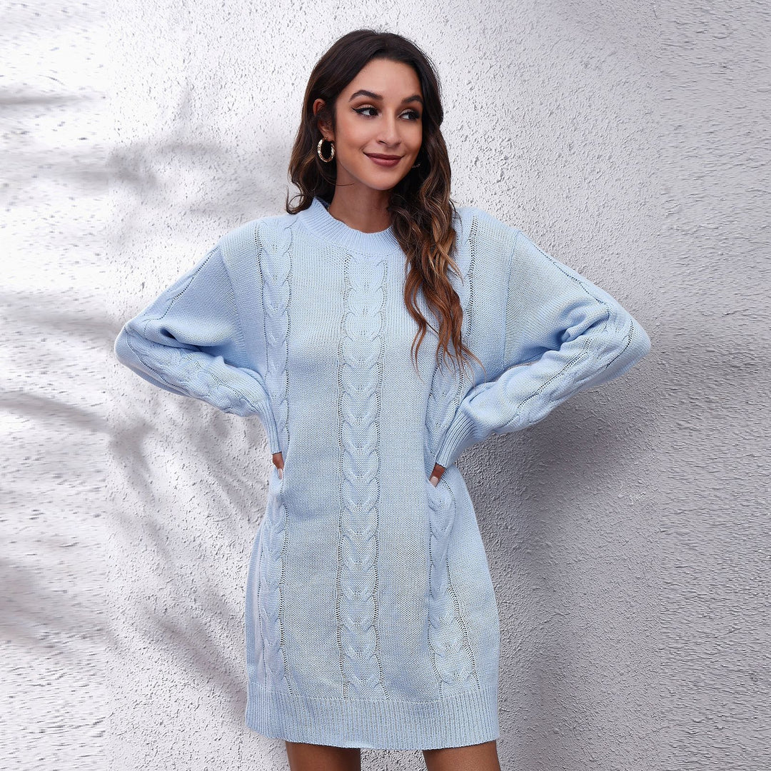 Damen Strickkleid mit modernen Zopfmuster und lässigem Schnitt EB