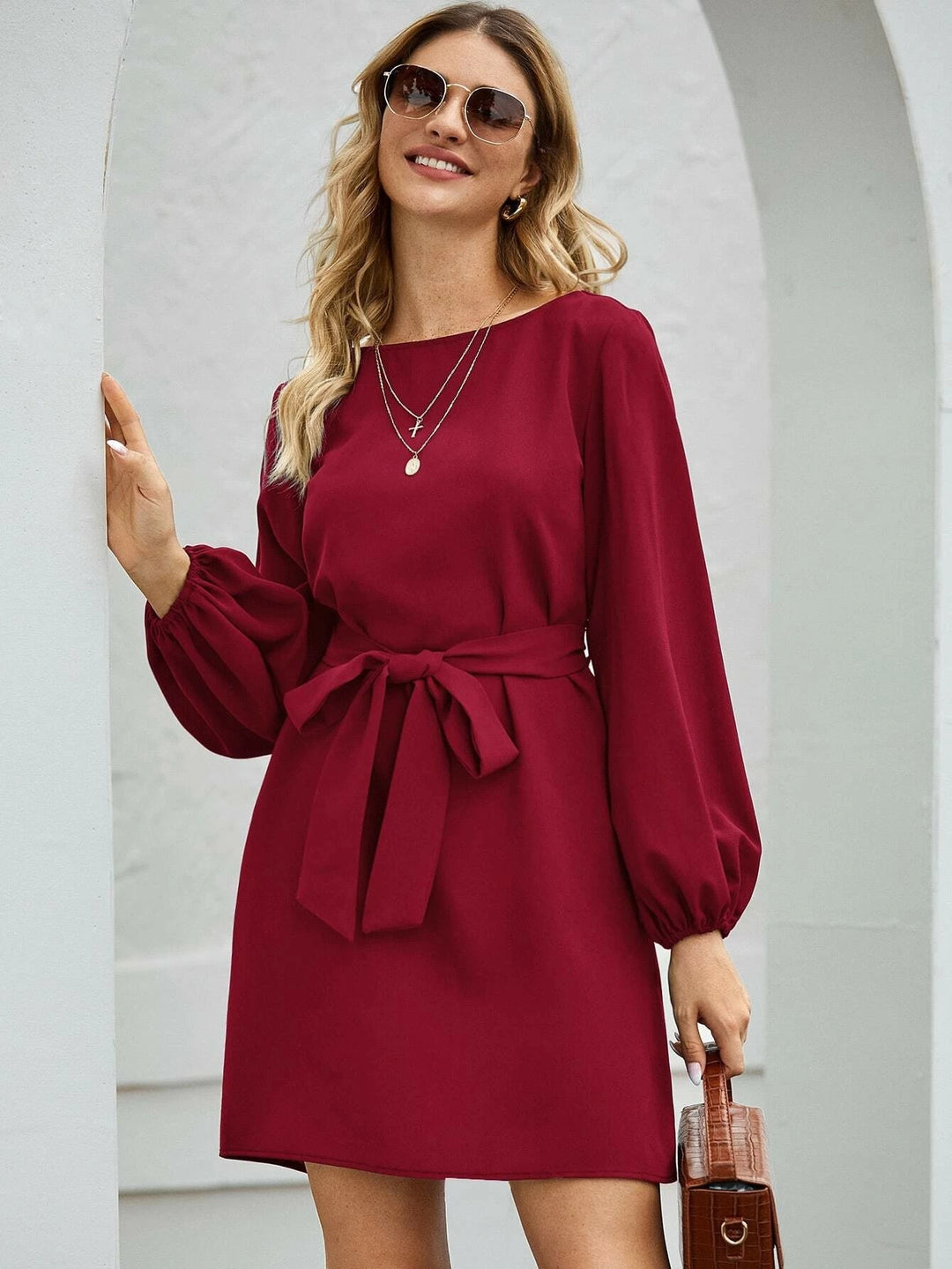Damen Elegantes Kleid mit Ballonärmeln und Taillengürtel EB
