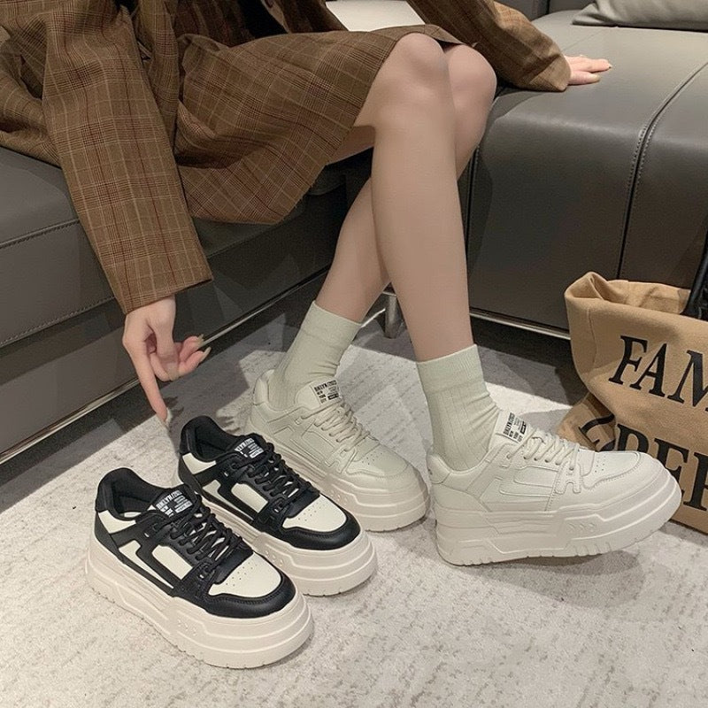 Damen Sportliche Chunky Sneakers EB