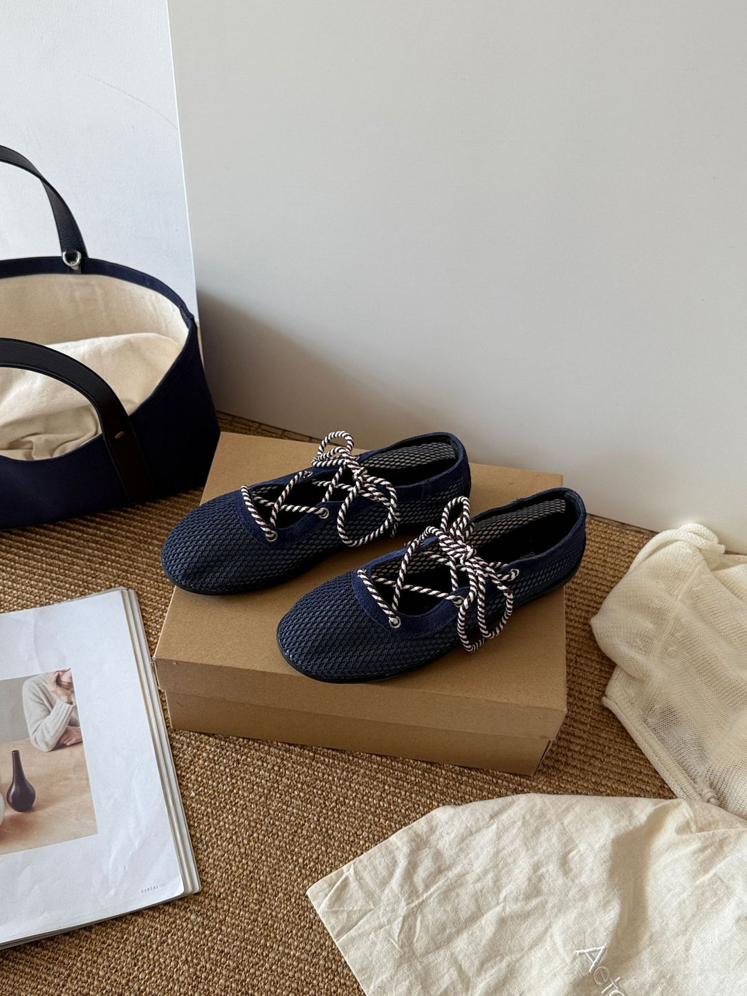 Damen Atmungsaktive Sport-Sneaker mit elastischen Schnürsenkeln und rutschfester Sohle EB