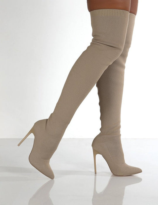 Damen Overknee Stiefel mit Elegantem Absatz und Hochwertiger Strickstruktur EB