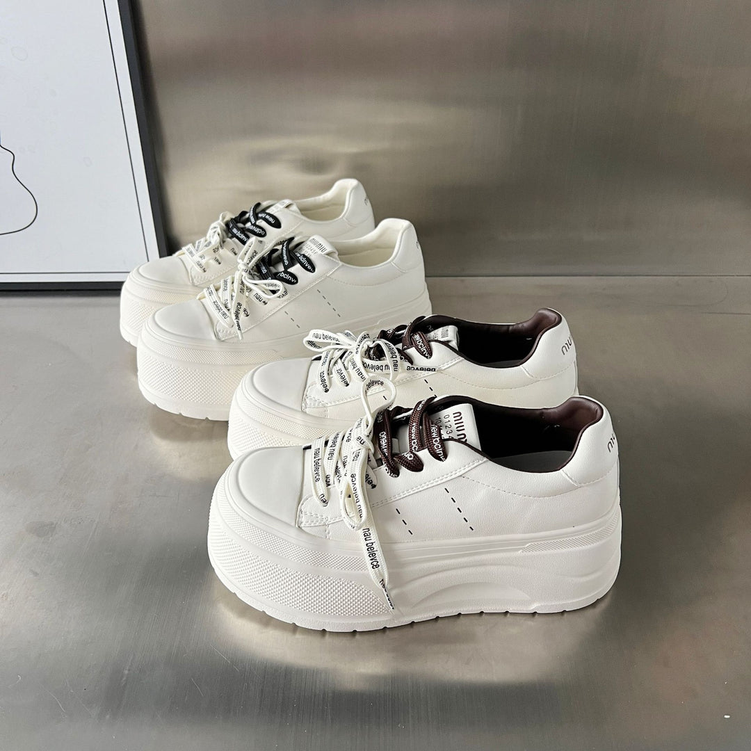Damen Plateau-Sneaker mit modischem Design und atmungsaktiver Oberfläche EB