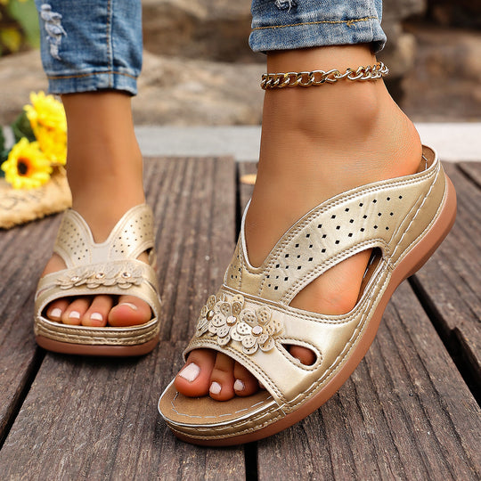 Damen Sandalen mit floralen Applikationen und flexiblem Fußbett EB