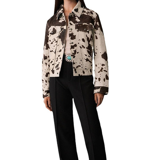 Damen Denim-Jacke im lässigen Cow-Print mit strukturierten Akzenten EB