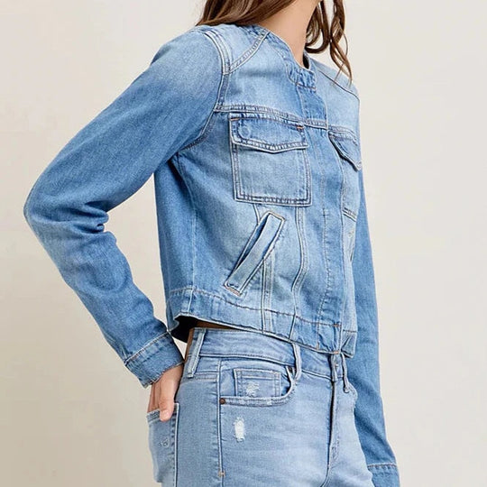 Damen Denim-Jeansjacke mit lässiger Passform und modernen Details EB