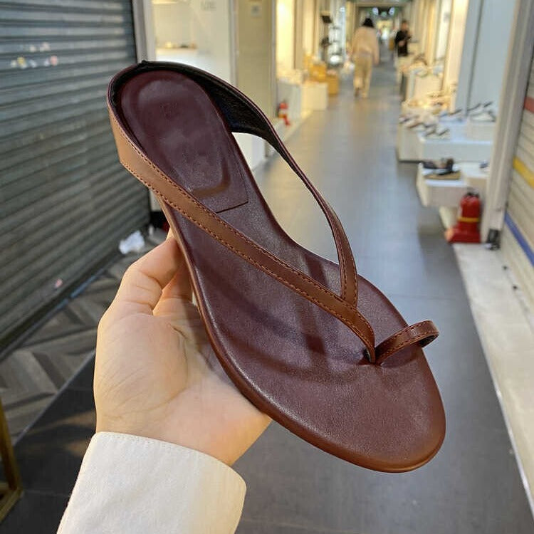 Damen elegante Zehentrenner-Sandalen mit komfortabler Fußbettgestaltung EB