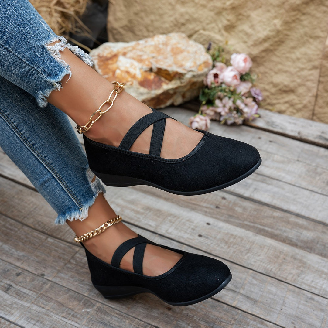 Damen Komfortable und elegante Ballerinas mit verstellbaren Kreuzriemen EB
