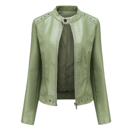 Damen nan kurze taillierte Kunstlederjacke mit Stehkragen Zwei-Wege-Reißverschluss und Ziernietensaum EB