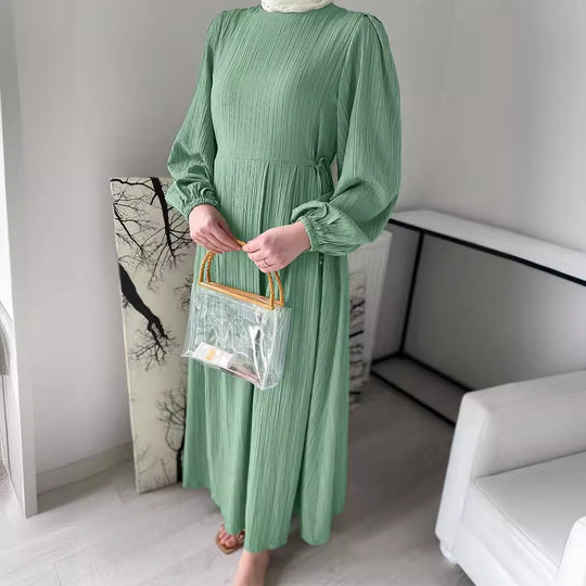 Damen Maxikleid mit strukturiertem Design und Puffärmeln EB