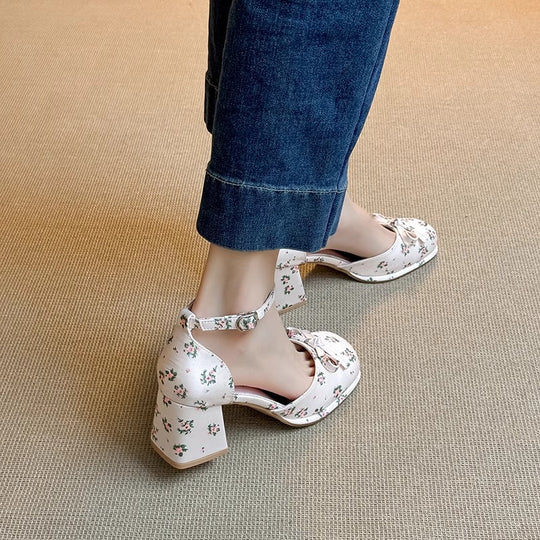Damen elegante Ballerina-Pumps mit modischer Schleifenakzent und komfortablem Blockabsatz EB