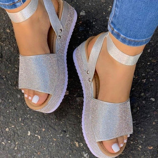 Damen Glamouröse Plateausandalen mit funkelnden Strass-Applikationen EB
