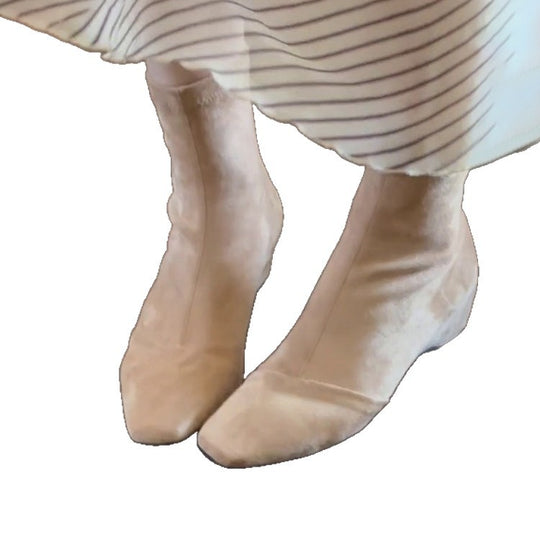 Damen Stiefeletten mit elegantem spitzen Zehen und strukturiertem Obermaterial EB