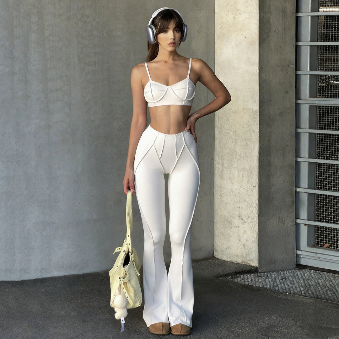 Damen Modische Flared Pants aus innovativem Stretch-Material EB