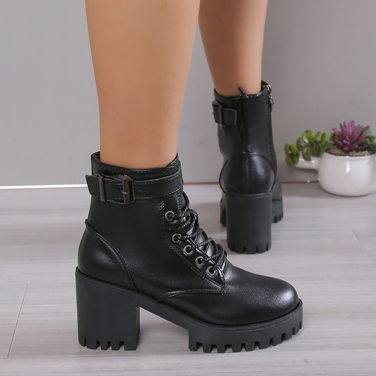 Damen Chunky Stiefel mit robustem Profil und Schnallenakzent EB
