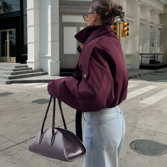 Damen Urbaner Parka mit hohem Stehkragen und innovativem Schnitt EB