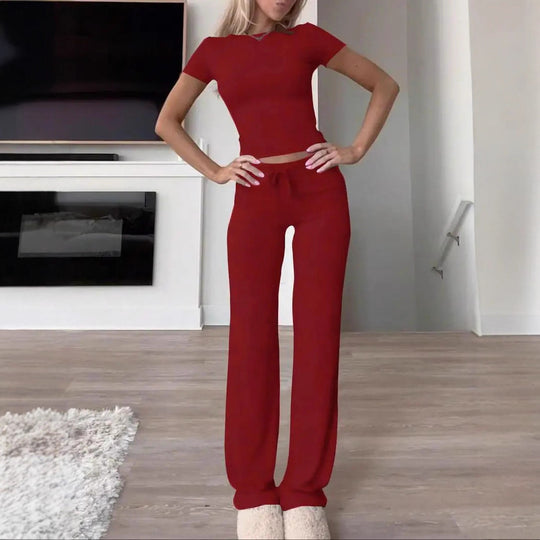 Damen lässiges Lounge-Set mit figurbetontem Oberteil und bequemer Hose EB