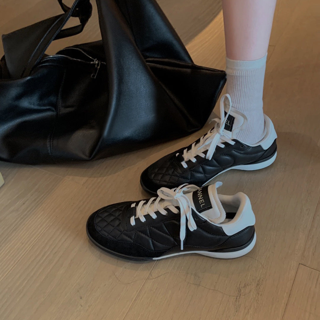 Damen Sportliche Sneaker mit gepolsterter Sohle und strukturiertem Obermaterial EB